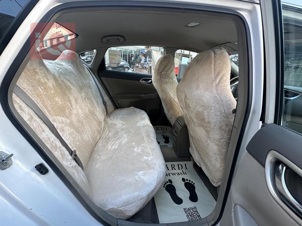 نيسان سنترا